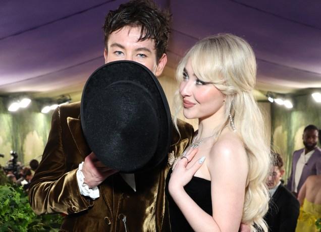 sabrina carpenter boyfriend: carpenter and barry keoghan at the 2024 met gala