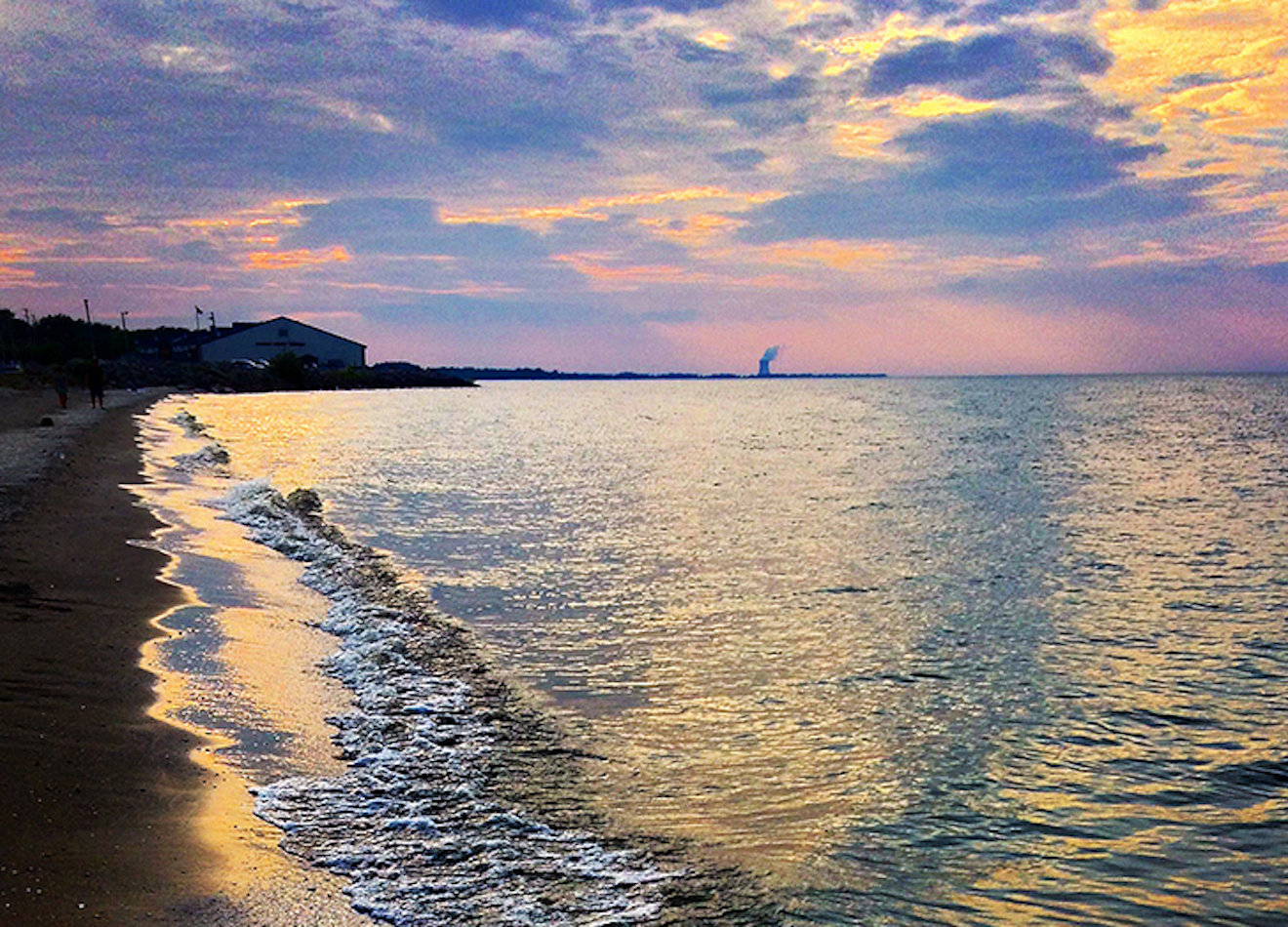 The 7 Best Lake Erie Beaches in Ohio & Pennsylvania