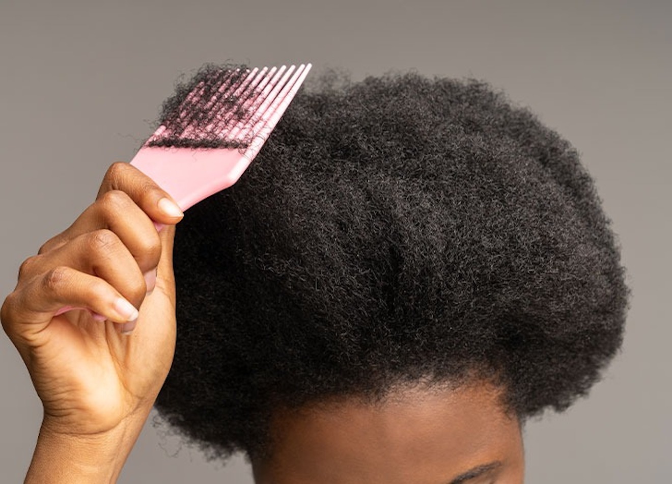 the-6-best-leave-in-conditioners-for-4c-hair