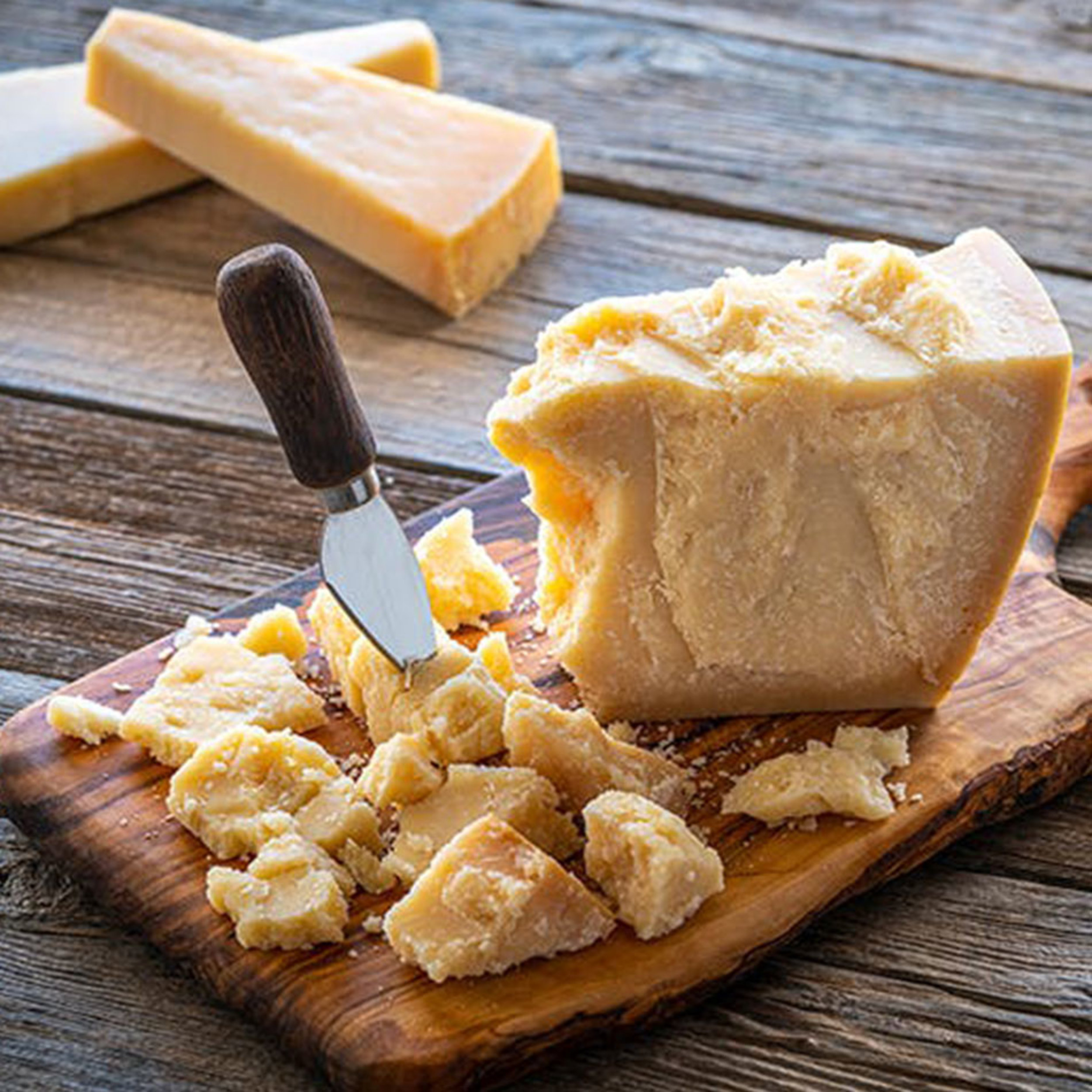 The 9 Healthiest Cheeses, Ranked