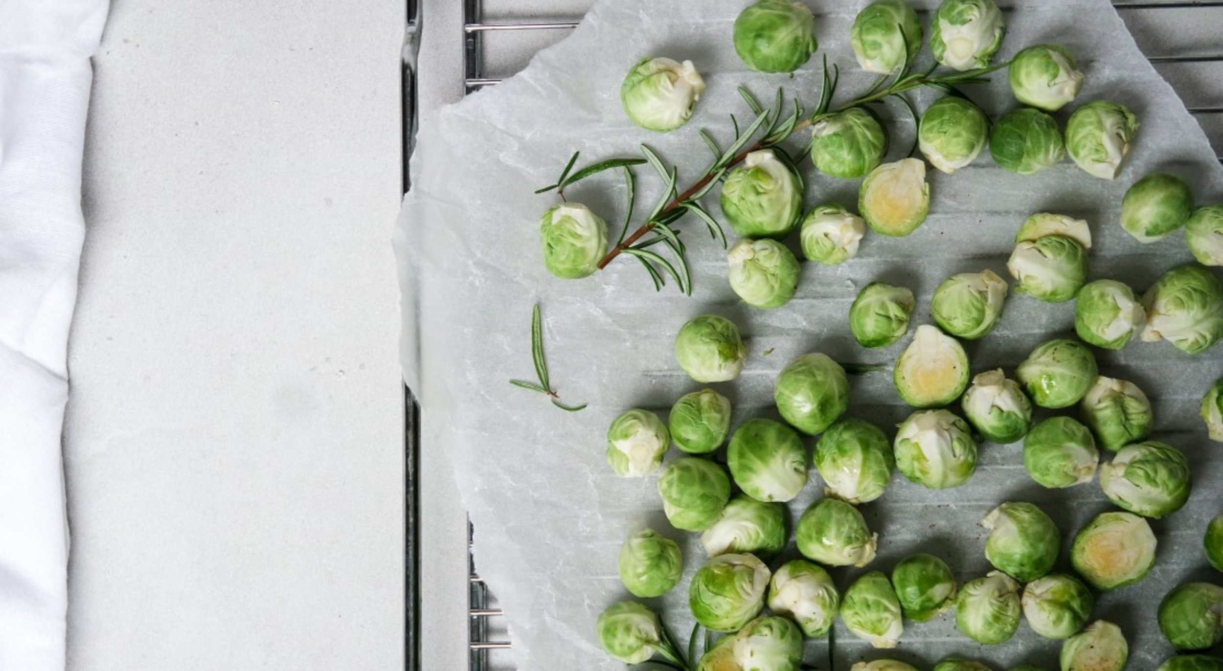 Are raw brussel outlet sprouts good for dogs